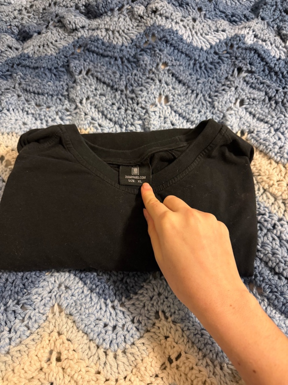 Men's Black Long Sleeve Tee - Size XL